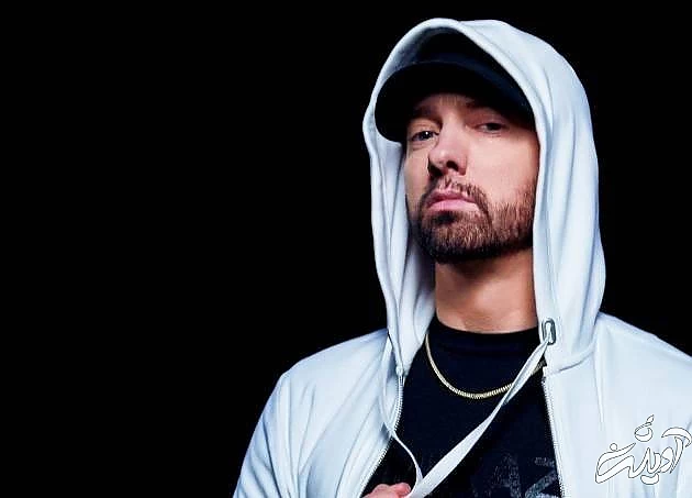 celebrities who were born poor